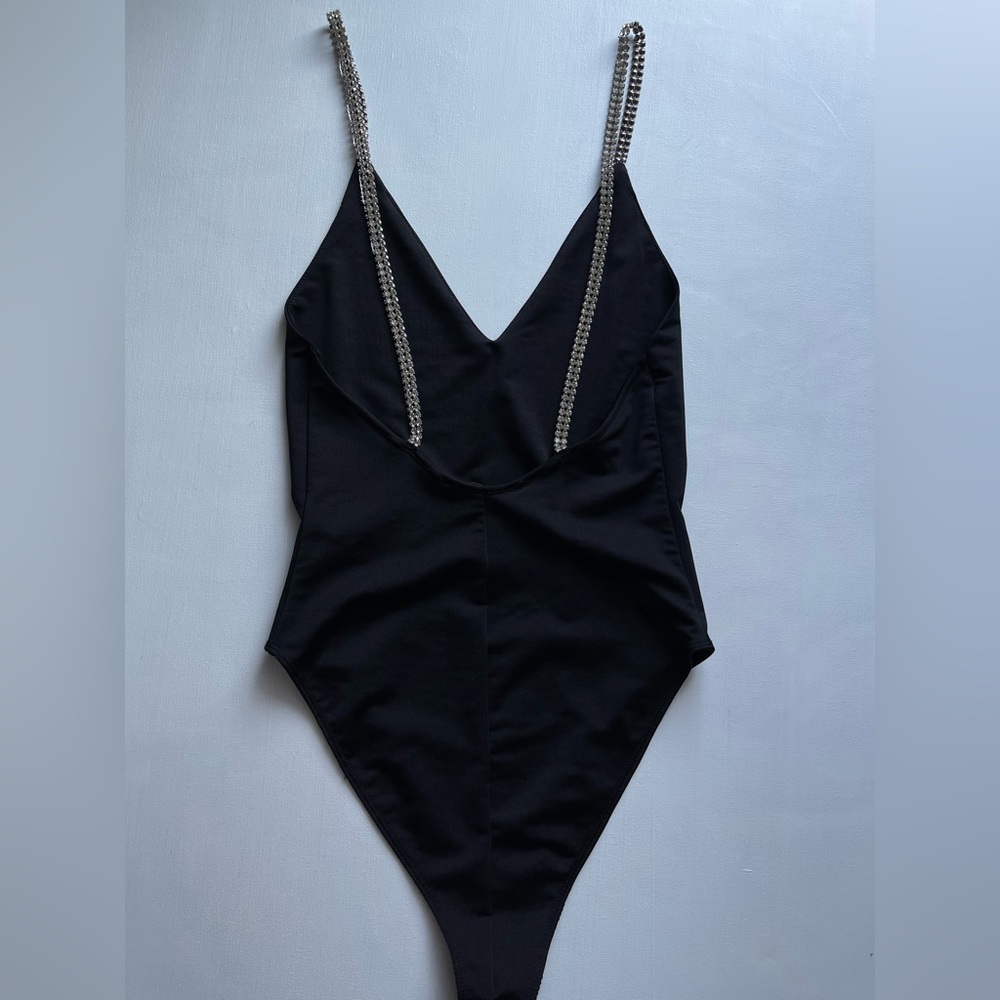 Black silk body suit with diamond straps Forever 21 Sz S‎